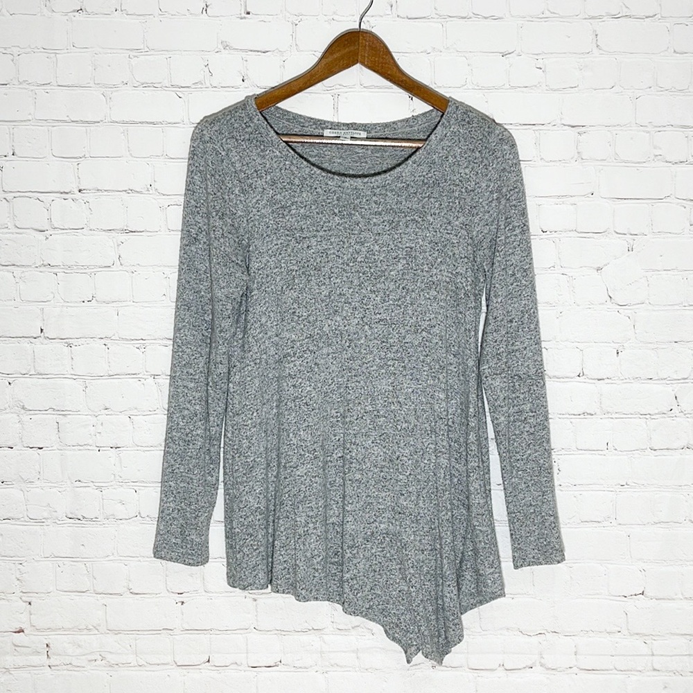 Green Envelope Long-sleeve Blouse